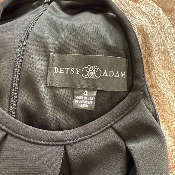 Elegant Formal-Prom Dress by By Betsey & Adam Size 4 NWT Prom Wedding Formal - Picture 7 of 8